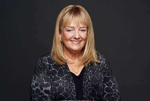 Jennifer Delphia